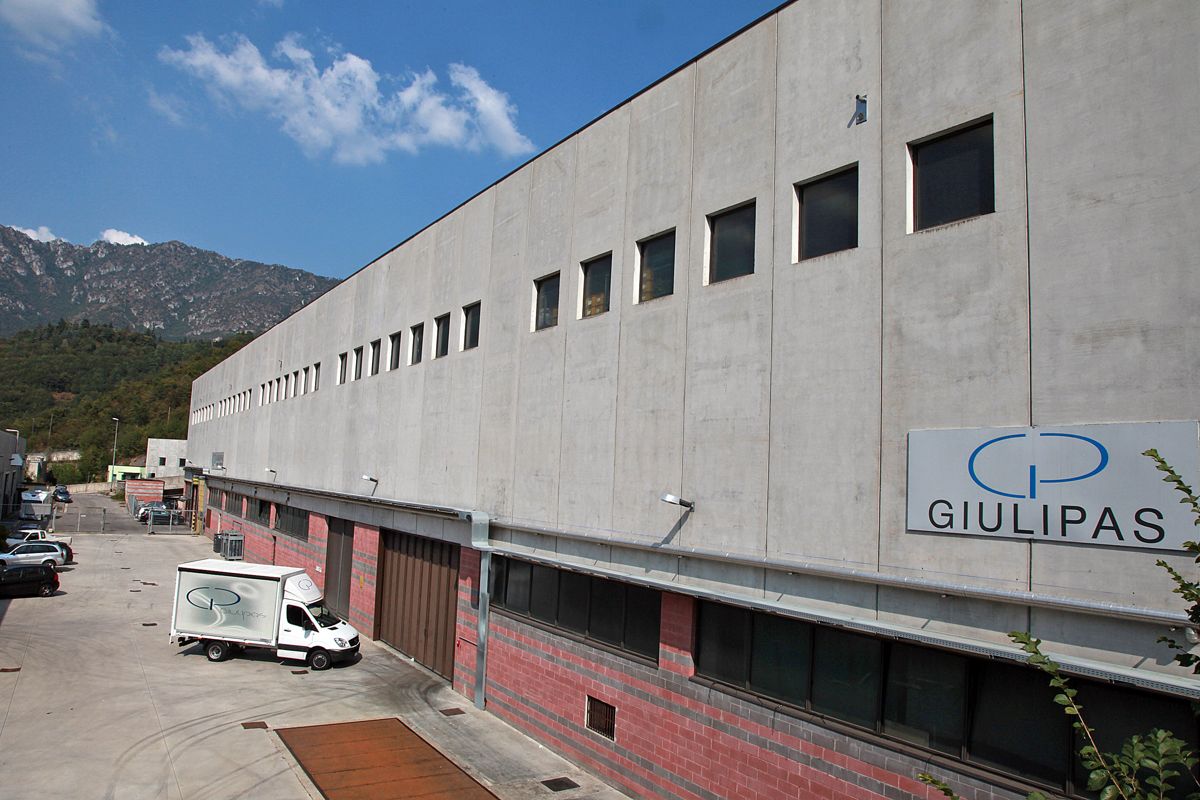 Azienda Lavorazioni e Finiture Metalli